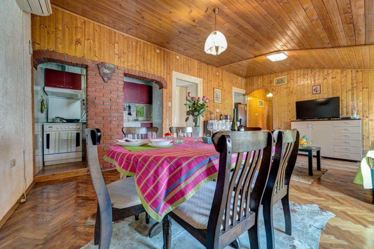 PUY D&L Apartment In Center מראה חיצוני תמונה